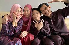 faizal hussein bahagia keluarga isteri terkini wajah sisi comel nona suami penyayang penampilan mempunyai sekarang relevan faktor mengapa sebaik penggambaran