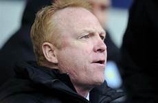 mcleish ginger manager alex scots kiss famous redhead celebrate itv nottinghampost