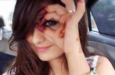 pakistani girls girl wallpapers profile mehndi beautiful finger showing tips his