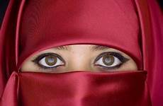 girls niqab burka beautiful girl eyes red hot wallpapers