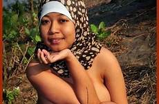 jilbab jilboobs telanjang pamer bugil vivi malay cewek toket abg akhwat gede tudung edisi spesial anak bokep berjilbab tubuh toge