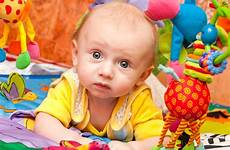 hearing infants intervention ginnastica progress neonato colpevoli supporting outcomes developing sviluppo