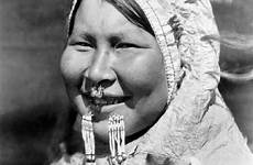 eskimo nunivak padre inuit eskimos photograph labret 1930 parka intestinal parchment griffinlb