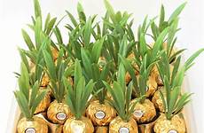 ferrero rocher pineapple pineapples party favor theme beach luau candy favors hawaiian cute make ideas tropical partypinching so makes adorable