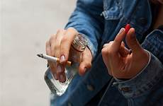 substance delinquency declines prescription effects drug ils ados ont pourquoi besoin mettre paroxysmal addiction fibrillation cigarettes teenagers painkillers narkotyki papierosy