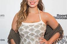 ashley graham swimsuit sports illustrated model plus vibes launch festival size topless houston si wow gawd selfie popping fans eye