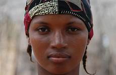 fulani mbororo nomadic tribes wodaabe tripdownmemorylane kwekudee gerewol beauties γυναίκες braids cultivate