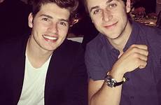 gregg sulkin david henrie wizards waverly reunion mini place general remained since sweet friends two just