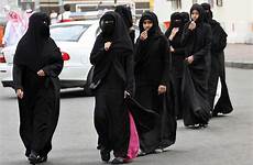 umrah arabia saudi jubah wanita pakaian woman untuk atheism extremism homosexuality ibadah pemilihan selesa stuck