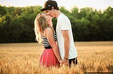 kissing girl romantic boy couple holding hands hug lovers cute couples 9images photography choose board