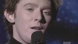 Clay Aiken Performs Solitaire on American Idol 3