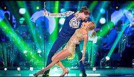Jay McGuiness & Aliona Vilani Cha Cha to 'Reach Out I'll Be There' - Strictly Come Dancing: 2015