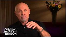 Hector Elizondo discusses filming "Pretty Woman" - EMMYTVLEGENDS.ORG