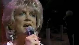 Jeannie Seely Sings "I Can't Stop Loving You"