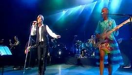David Bowie - Fame (2002 Live)