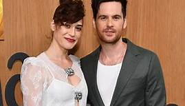 The Love Story of Lizzy Caplan and Tom Riley