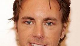 Dax Shepard – Age, Bio, Personal Life, Family & Stats - CelebsAges
