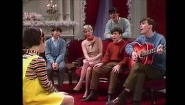 The Cowsills - Little Drummer Boy/The Christmas Song/Deck The Halls (Medley/Live On The Ed Sullivan 