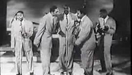 THE CLOVERS. Lovey Dovey. Live 1954 Appearance. Great Doo-Wop / R&B Vocal