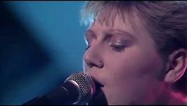 Cocteau Twins - Pearly Dewdrops' Drops (Live on OGWT)