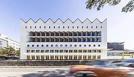 Architektur Landesbibliothek in Stuttgart: Diese Bibliothek repariert die Stadt