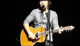 Charlie Worsham- Santa Claus is Coming to Town