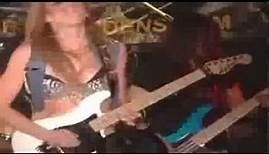 COURTNEY COX - BEST SOLOS - ( The Iron Maidens / Live in Japan)