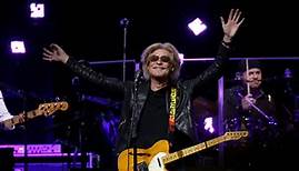 Legendary musician Daryl Hall brings ‘timeless quality’ back to the stage