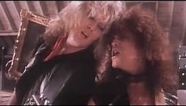 RATT - Round And Round (Official Music Video)