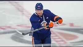 Corey Perry signs with the Edmonton Oilers