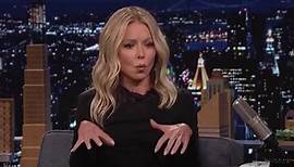 Kelly Ripa Explains Why She Passed Out While Making Love to Mark Consuelos