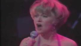 Elaine Paige - Love hurts