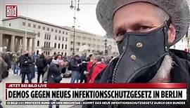 🔴 Bundestag debattiert über Infektionsschutzgesetz! Ohne Abstand, ohne Masken, angetrunken: Demo von Querdenkern, Hooligans und Rechten in Berlin. Mehr dazu jetzt bei BILD Live