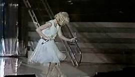 Sylvie Vartan SLC twist medley live 1981