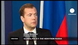 euronews interview - Medwedew: "Russland ist ein Freund Syriens"