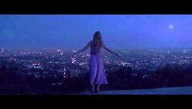 ‎The Neon Demon‬ : Official Movie Trailer