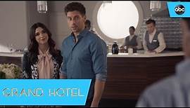 Alicia And Danny Make Their Relationship Public - Grand Hotel