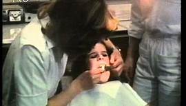 Schulfernsehen 1982 "Zeigt her Eure Zähne" - Auf zum Zahnarzt Teil I