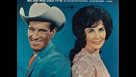 Ernest Tubb And Loretta Lynn - Mr. And Mrs.Used To Be (1964).