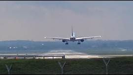 Air France E175 landing Hamburg
