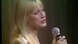 Mary Travers - Jet plane (live in France, 1975)