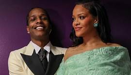 Rihanna und A$AP Rocky posieren erstmals mit ihren beiden Söhnen