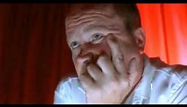Steve McFadden's Appearance In Kevin & Perry Go Large (2000)