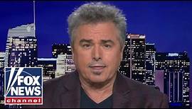 Christopher Knight reflects on his stint on ‘The Brady Bunch’