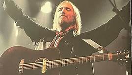 Tom Petty And The Heartbreakers - My Kinda Town Volume One Chicago Broadcast 2003
