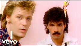 Daryl Hall & John Oates - Family Man (Official Video)