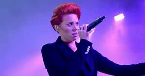 La Roux - Glastonbury festival 2015