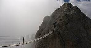 Cliffhanger Hängebrücke - Klettersteig-Action Ferrata Ivano Dibona Dolomiten