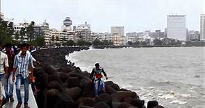 Mumbai - Marine Drive in Monsoon [HD]