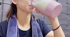 Nana Gym - 《乳清蛋白對瘦身減肥及增肌的作用》 . . 飲用乳清蛋白奶昔帶來的好處： ✅...